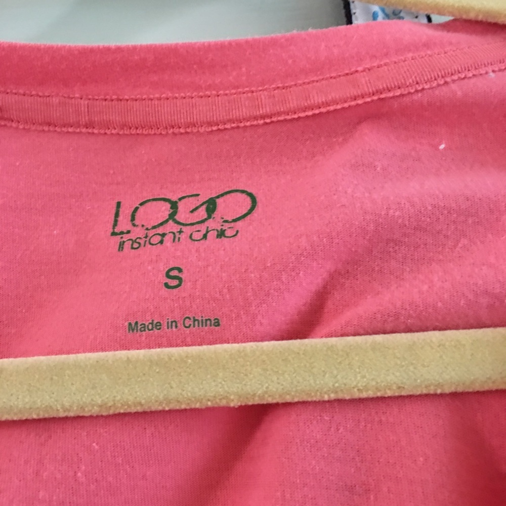 Logo Tunic - Picture 5 of 5